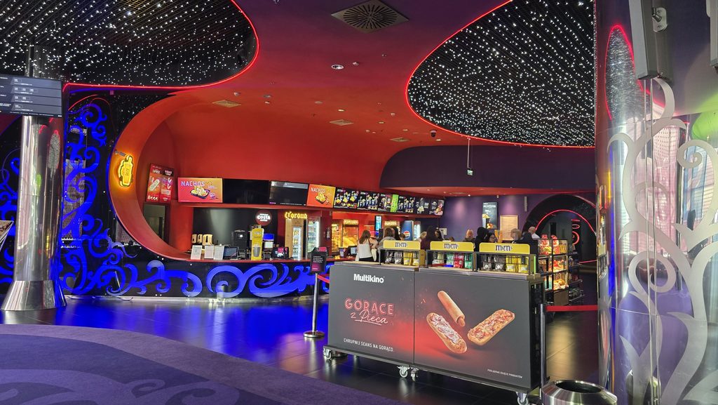 Klasy 2TFC i 2TFD Zespołu Szkół Odzieżowych nr 22 obejrzały film „Spider-Man” w kinie Cinema City